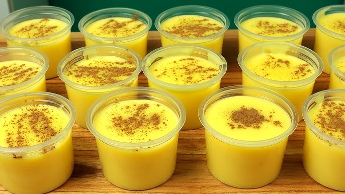 Curau de milho servido em uma cumbuca.